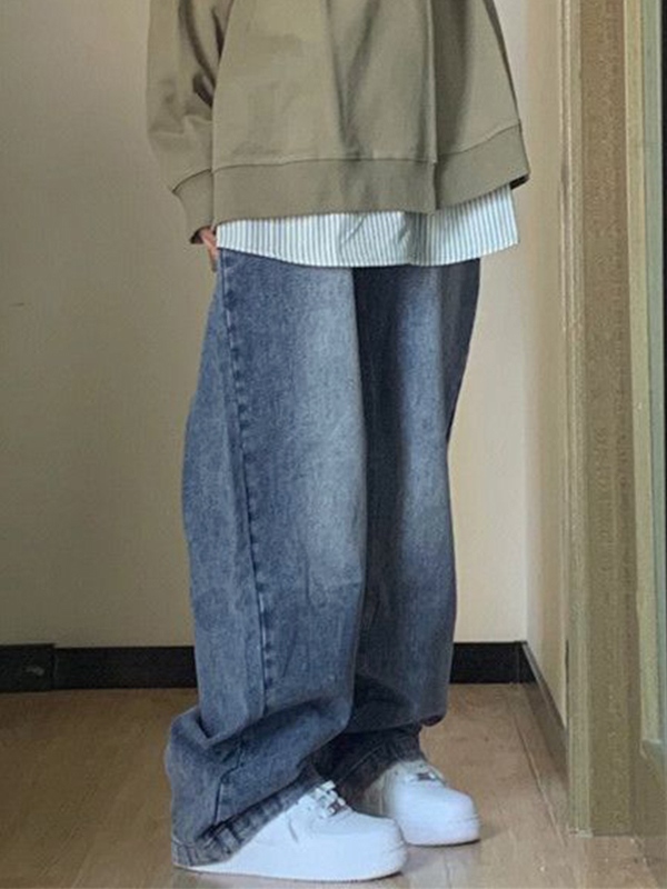 Pocket Design Blue Wash Boyfriend Jeans-3